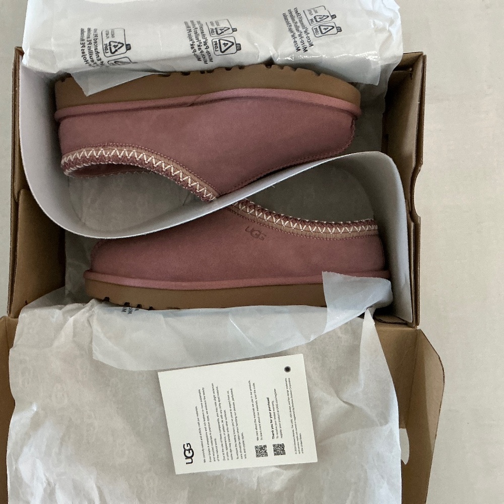 UGG TASMAN SLIPPERS PINK DAWN BRAND NEW IN ALL SIZES